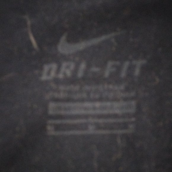 Nike Dri-Fit Polyester Athletic Shirt - Picture 4 of 4